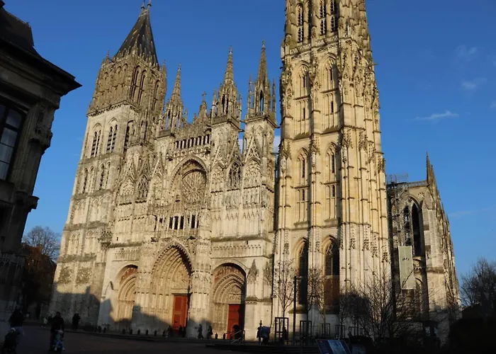 Apartment L'oasis Rouennais - Hypercentre - Gare Rive Gauche Rouen